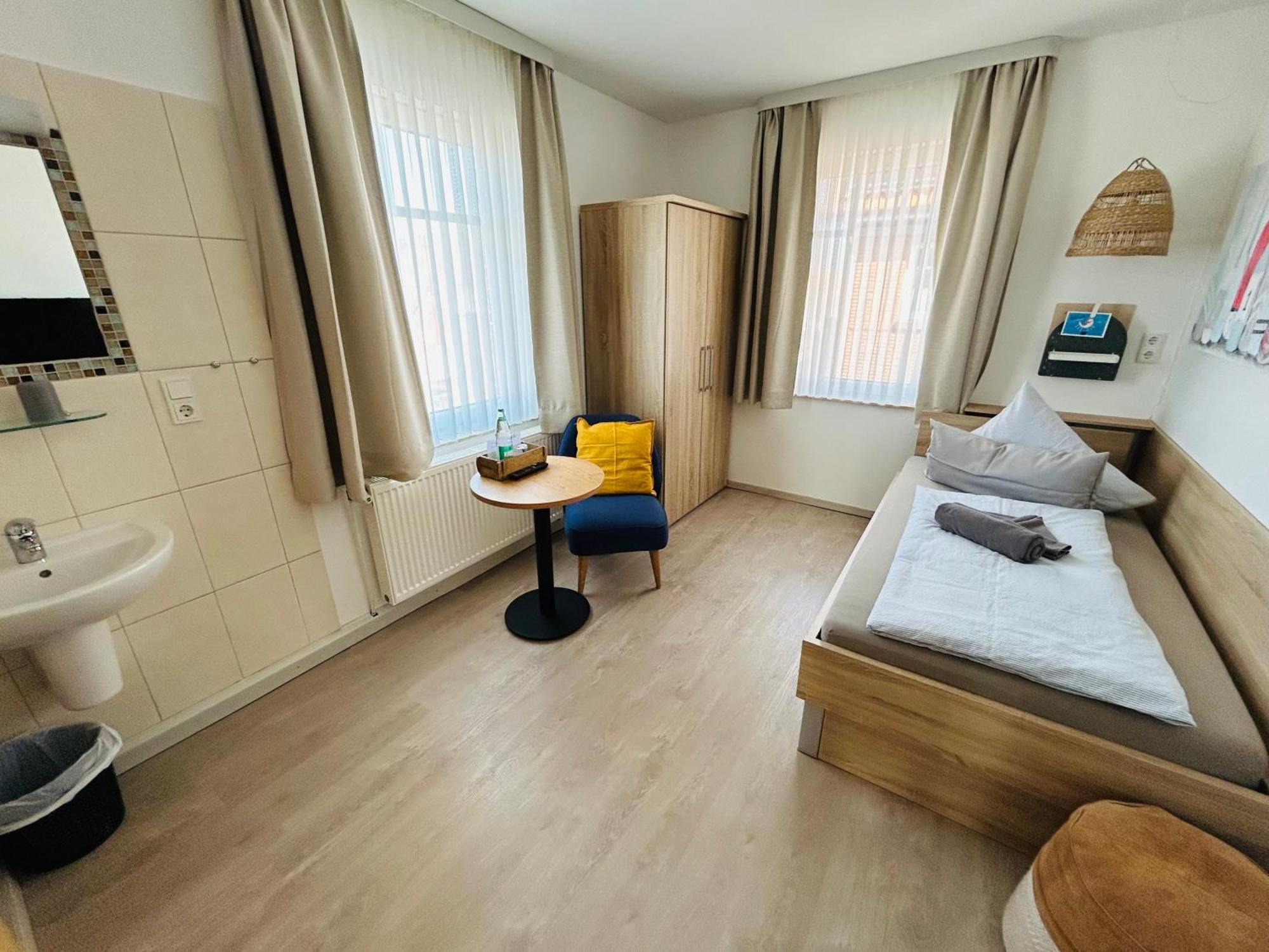Hotel Haus Antje Borkum Zimmer foto